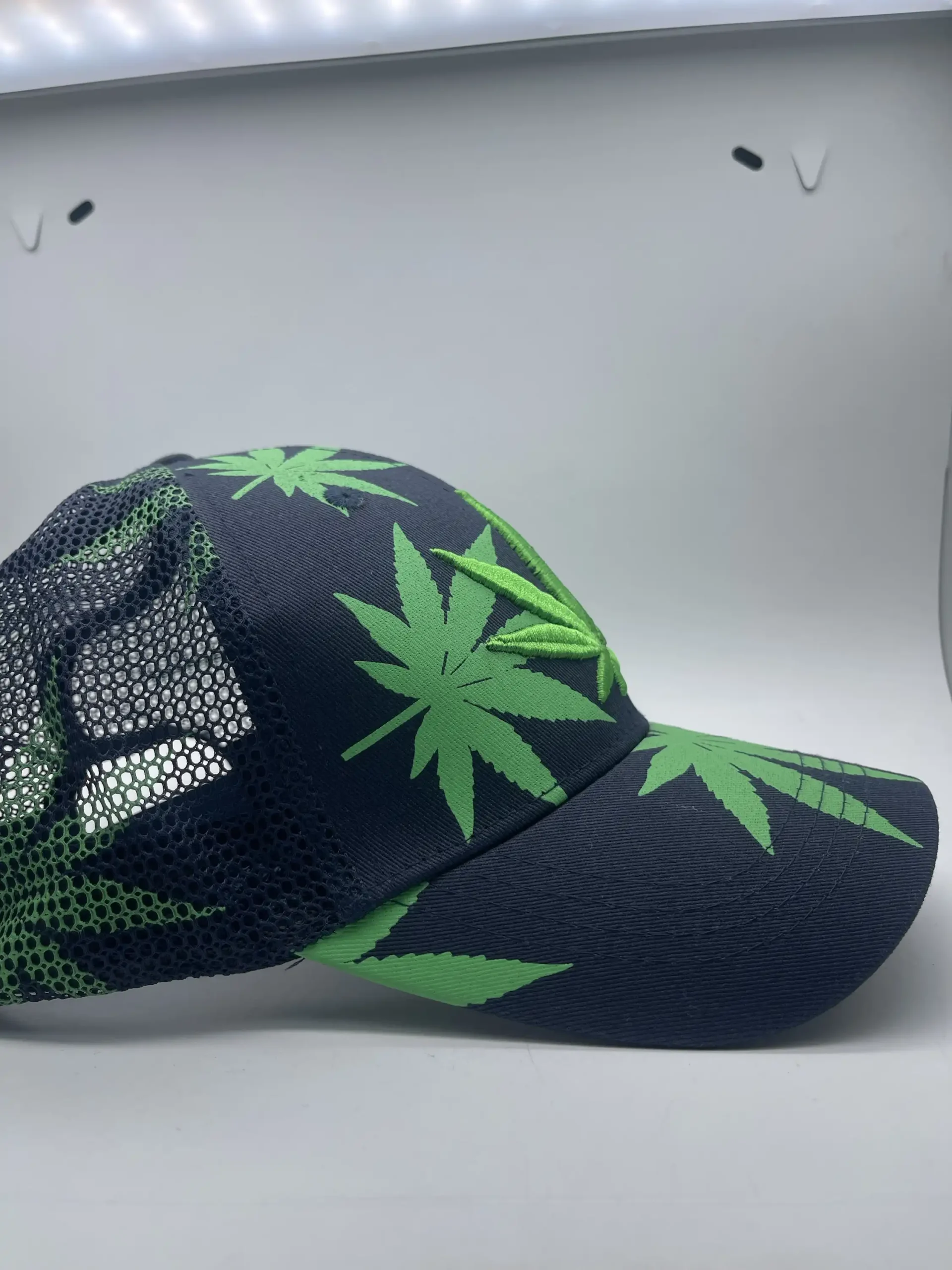 Premium Men’s Stylish Cap – Perfect Fit & Timeless Design